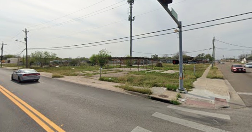 2701 Greenwood Drive Corpus Christi TX 78405