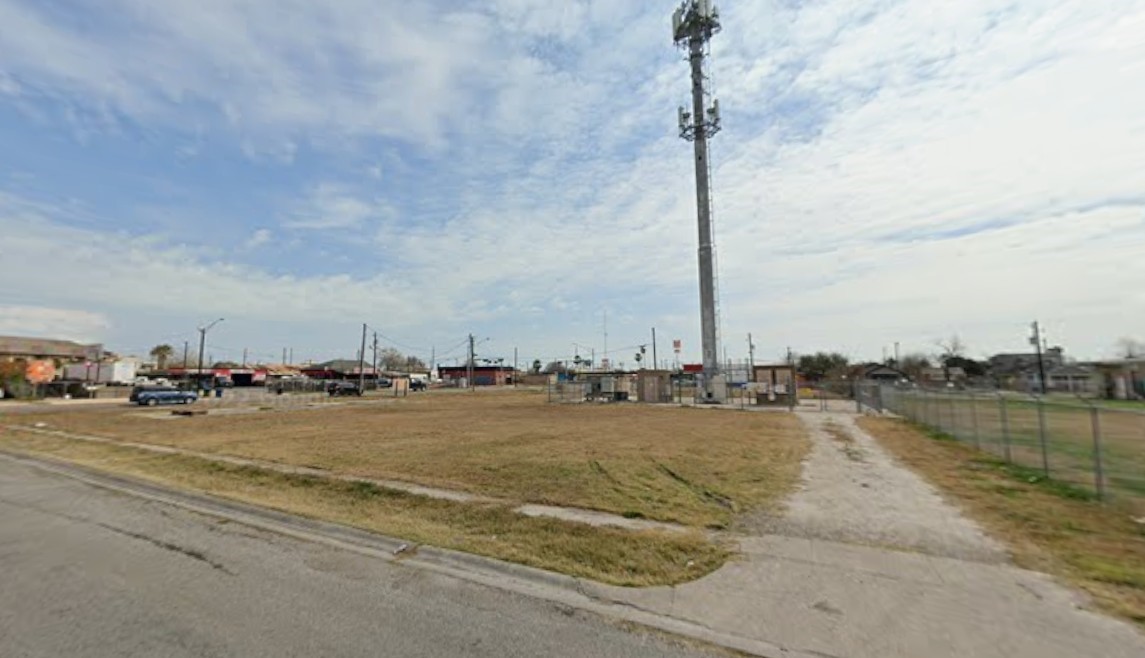 2701 Greenwood Drive Corpus Christi TX 78405
