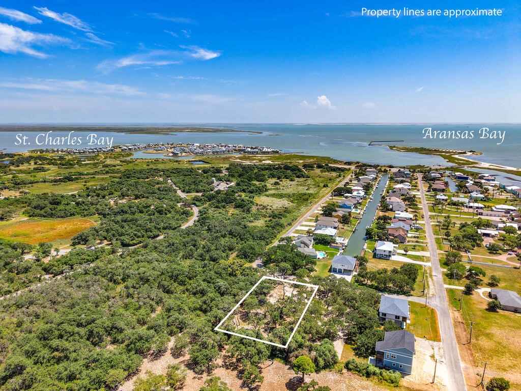 40 Magnolia Street Rockport TX 78382
