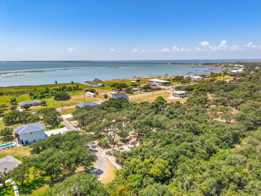 40 Magnolia Street Rockport TX 78382