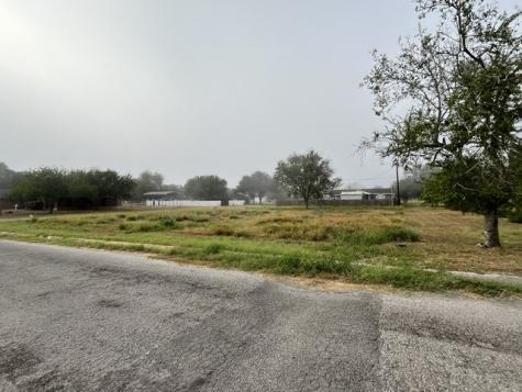 1101 W Viggo Street Hebbronville TX 78361