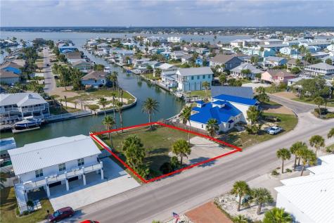 1877 Bay Shore Drive Rockport TX 78382