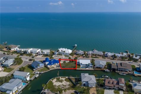 1877 Bay Shore Drive Rockport TX 78382