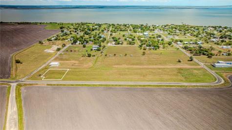 1739 Tx-239 Austwell TX 77950