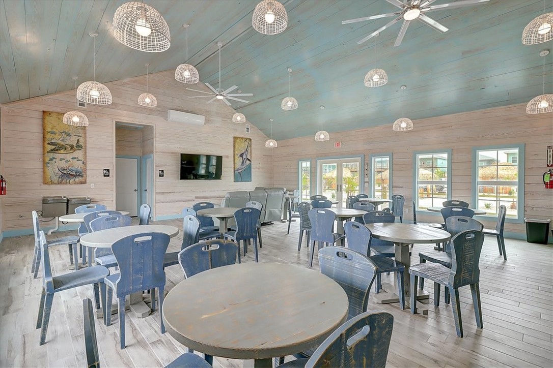 1100 Port Street 27 Port Aransas TX 78373
