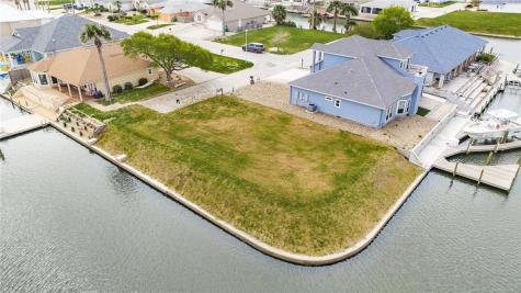 110 Dolphin Court Aransas Pass TX 78336
