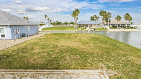 110 Dolphin Court Aransas Pass TX 78336