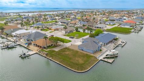 110 Dolphin Court Aransas Pass TX 78336