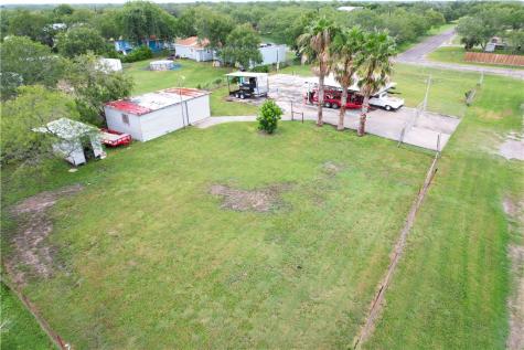 24727 County Road 320 Mathis TX 78368