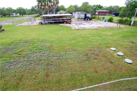 24727 County Road 320 Mathis TX 78368