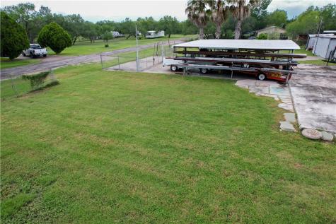 24727 County Road 320 Mathis TX 78368