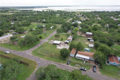 24727 County Road 320 Mathis TX 78368