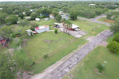 24727 County Road 320 Mathis TX 78368