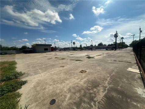 407 N Veterans Boulevard Other TX 78577