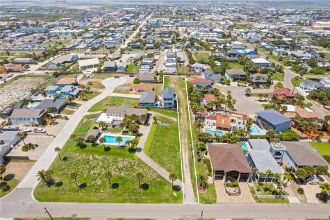 340 Twelfth Port Aransas TX 78373