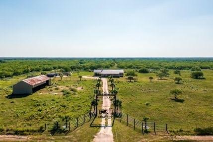 #694 US-281 Highway Falfurrias TX 78355