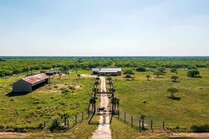 #694 Us-281 Highway Falfurrias TX 78355