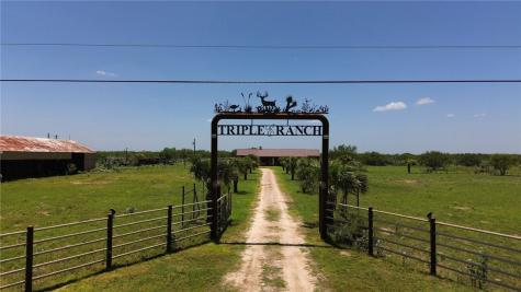 #694 Us-281 Highway Falfurrias TX 78355