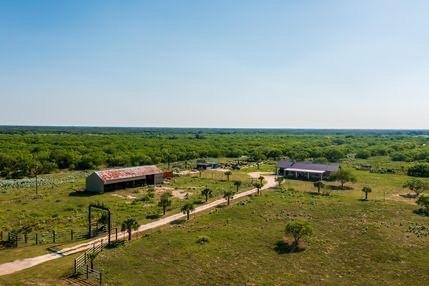 #694 Us-281 Highway Falfurrias TX 78355