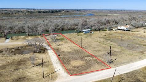 205 Guadalupe River Drive Tivoli TX 77990