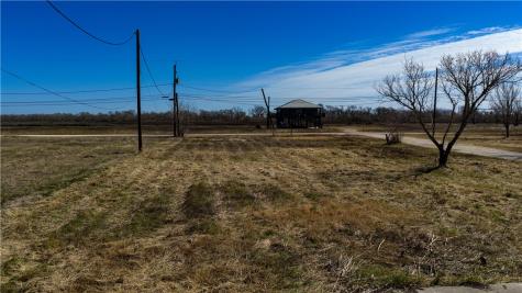 205 Guadalupe River Drive Tivoli TX 77990