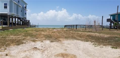 55 Belaire Drive Rockport TX 78382