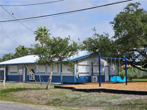 55 Belaire Drive Rockport TX 78382