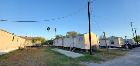 1131 W Kenedy Avenue Kingsville TX 78363