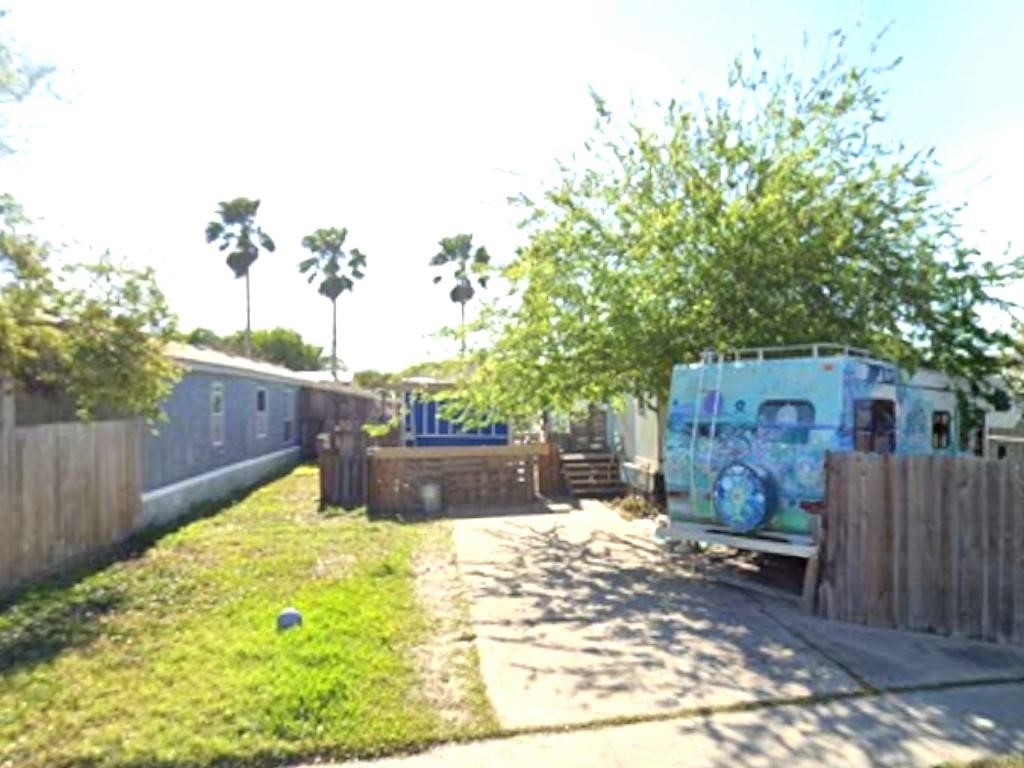 2518 Stanton Drive Corpus Christi TX 78418