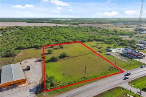 000 Orange Avenue (E Fm 624) Lot 6 Orange Grove TX 78372