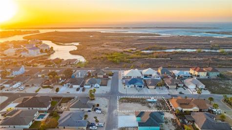 13902 Skysail Street Corpus Christi TX 78418