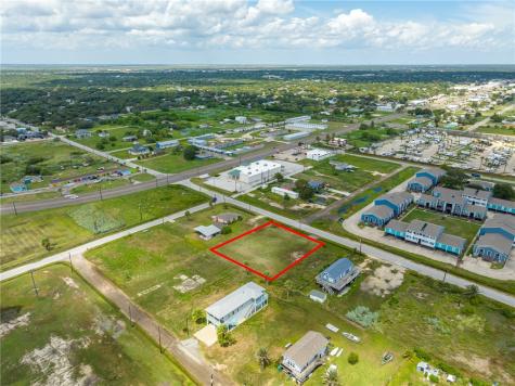 00 E Highland Avenue Aransas Pass TX 78336