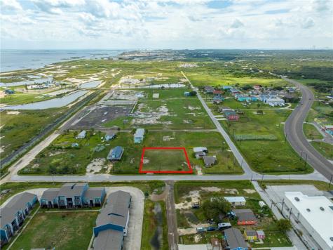 00 E Highland Avenue Aransas Pass TX 78336