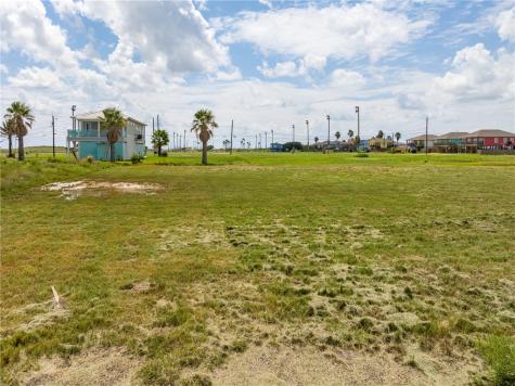 00 E Highland Avenue Aransas Pass TX 78336