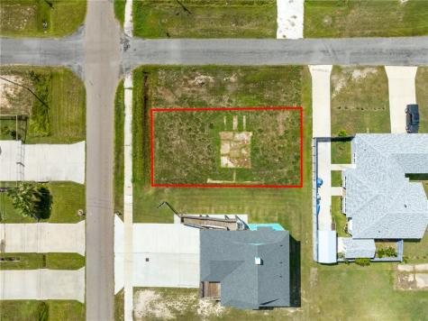 810 E James Street Rockport TX 78382