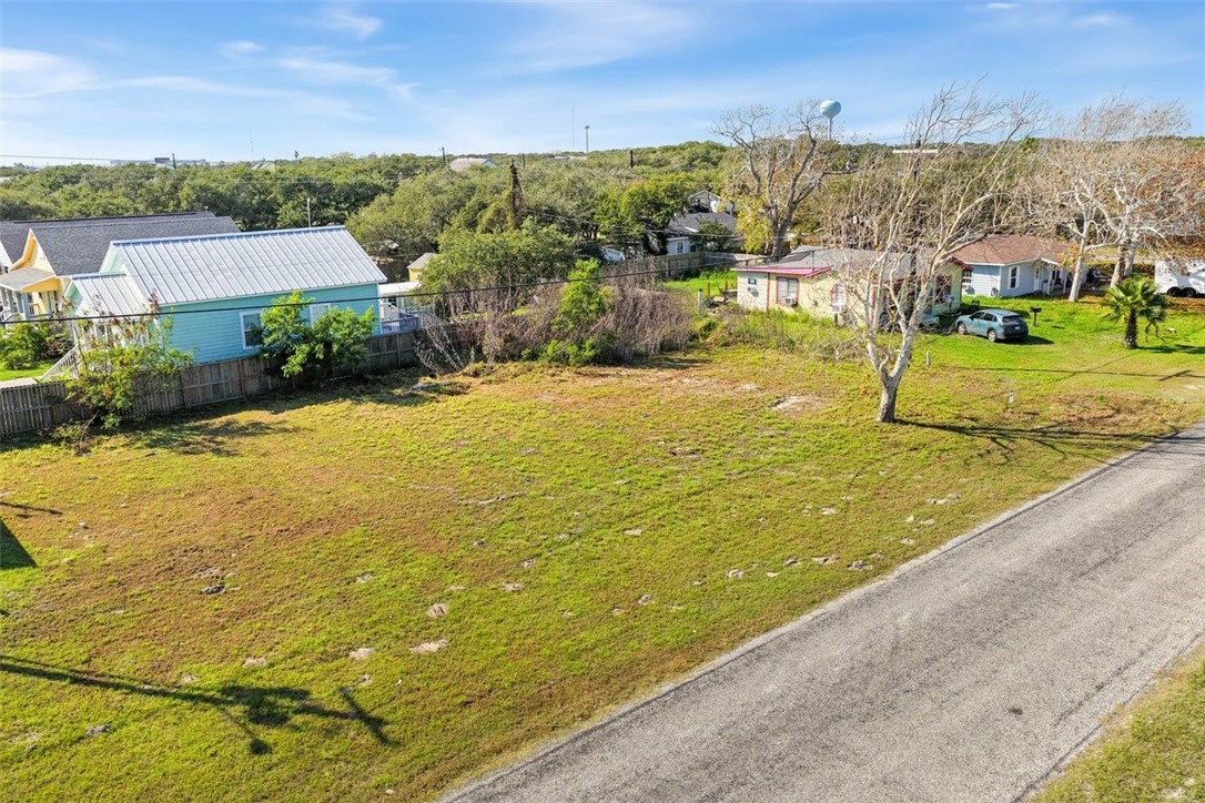 519 E 1st Street Rockport TX 78382