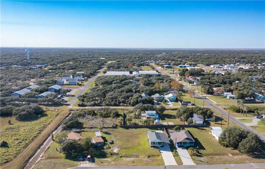1511 S Pearl Street Rockport TX 78382
