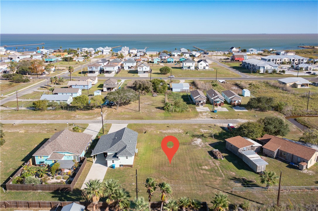 1511 S Pearl Street Rockport TX 78382