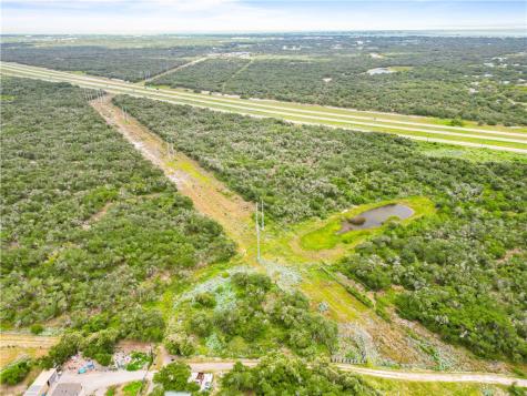 2761 State Highway 35 Bypass Rockport TX 78382