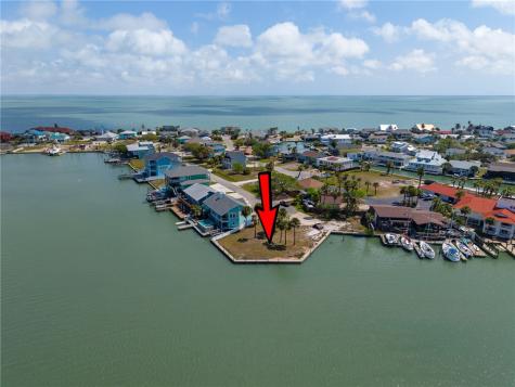 37 Riviera Drive Rockport TX 78382