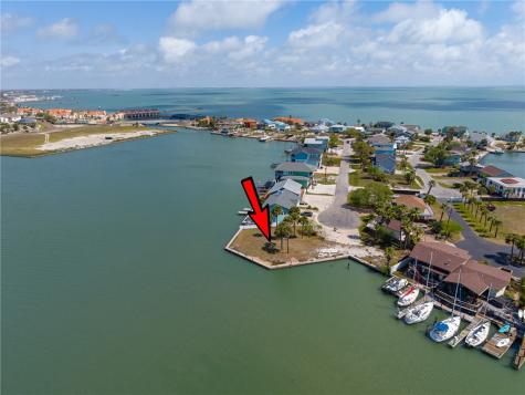 37 Riviera Drive Rockport TX 78382