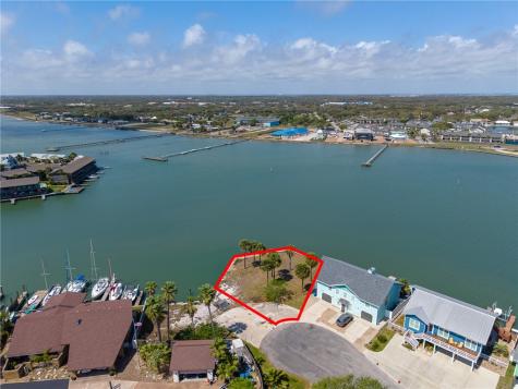 37 Riviera Drive Rockport TX 78382