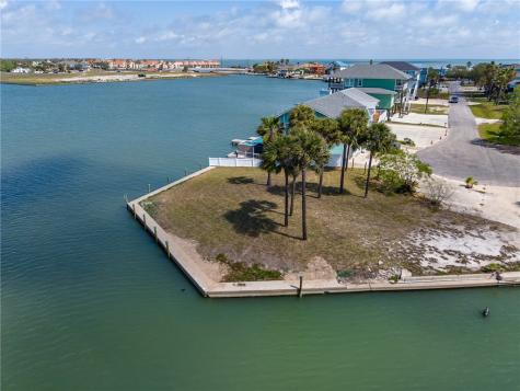 37 Riviera Drive Rockport TX 78382