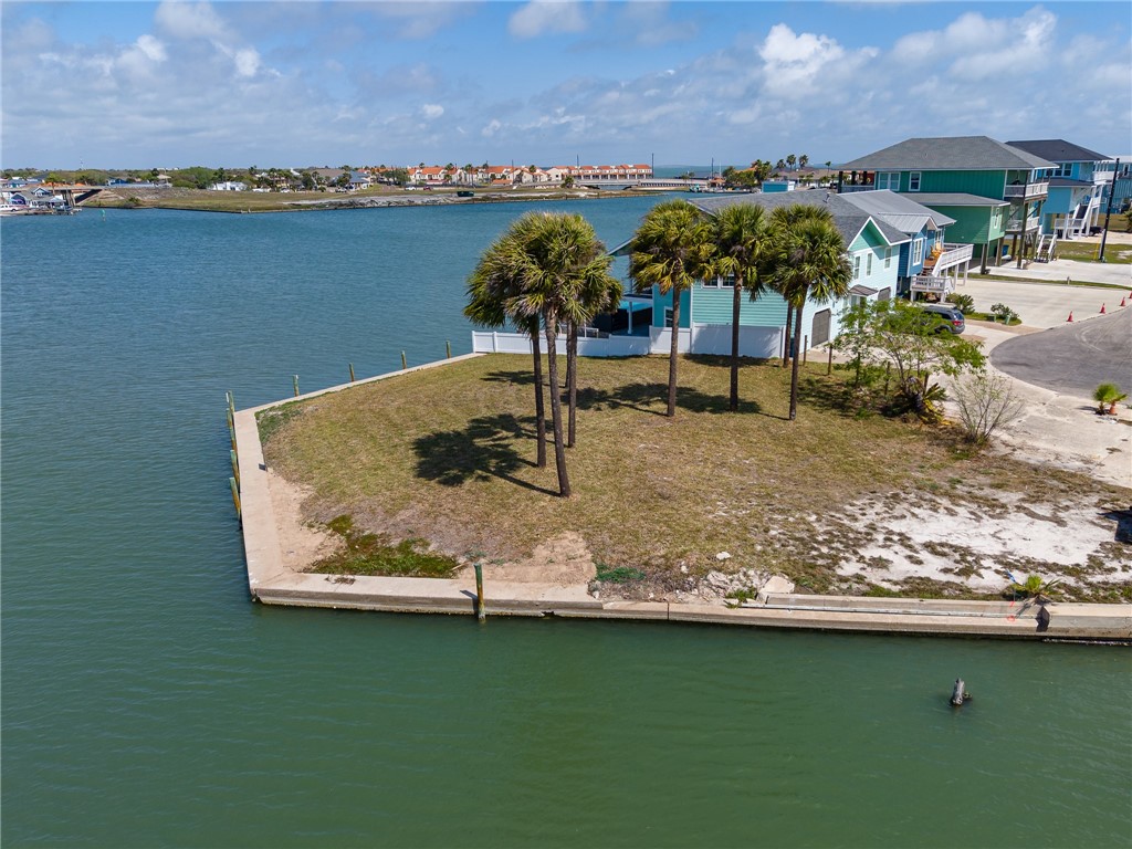 37 Riviera Drive Rockport TX 78382