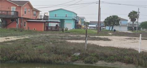 42 & 43 Newcomb Bend Rockport TX 78382