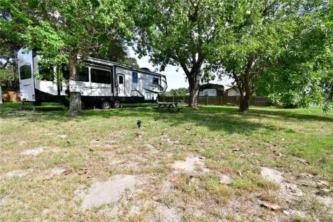304 Traylor Avenue Rockport TX 78382