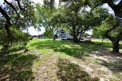 304 Traylor Avenue Rockport TX 78382