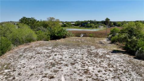 781 Carmel Drive Sandia TX 78383