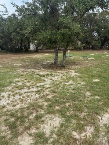 818 Traylor Avenue Rockport TX 78382