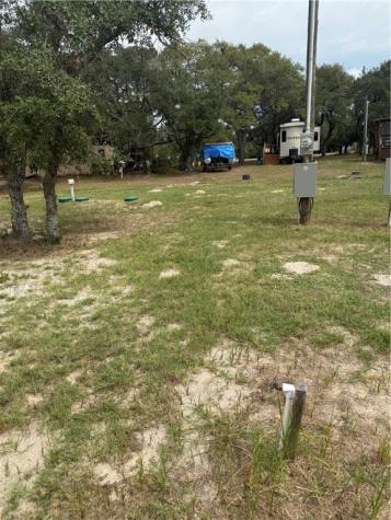 818 Traylor Avenue Rockport TX 78382